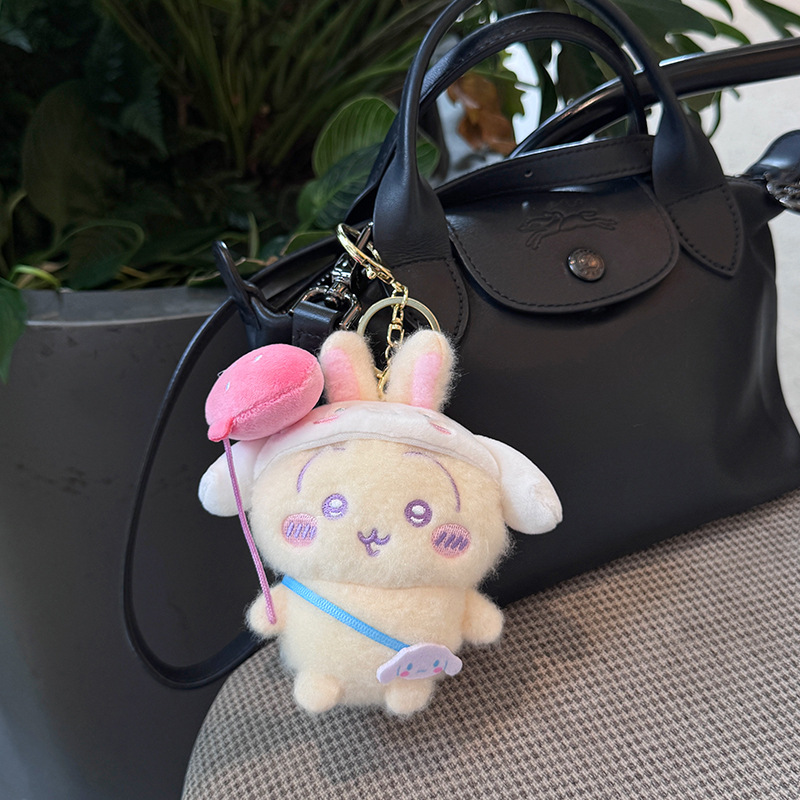 Porte-clés en peluche de voyag - Travel Accessories Store avis et prix
