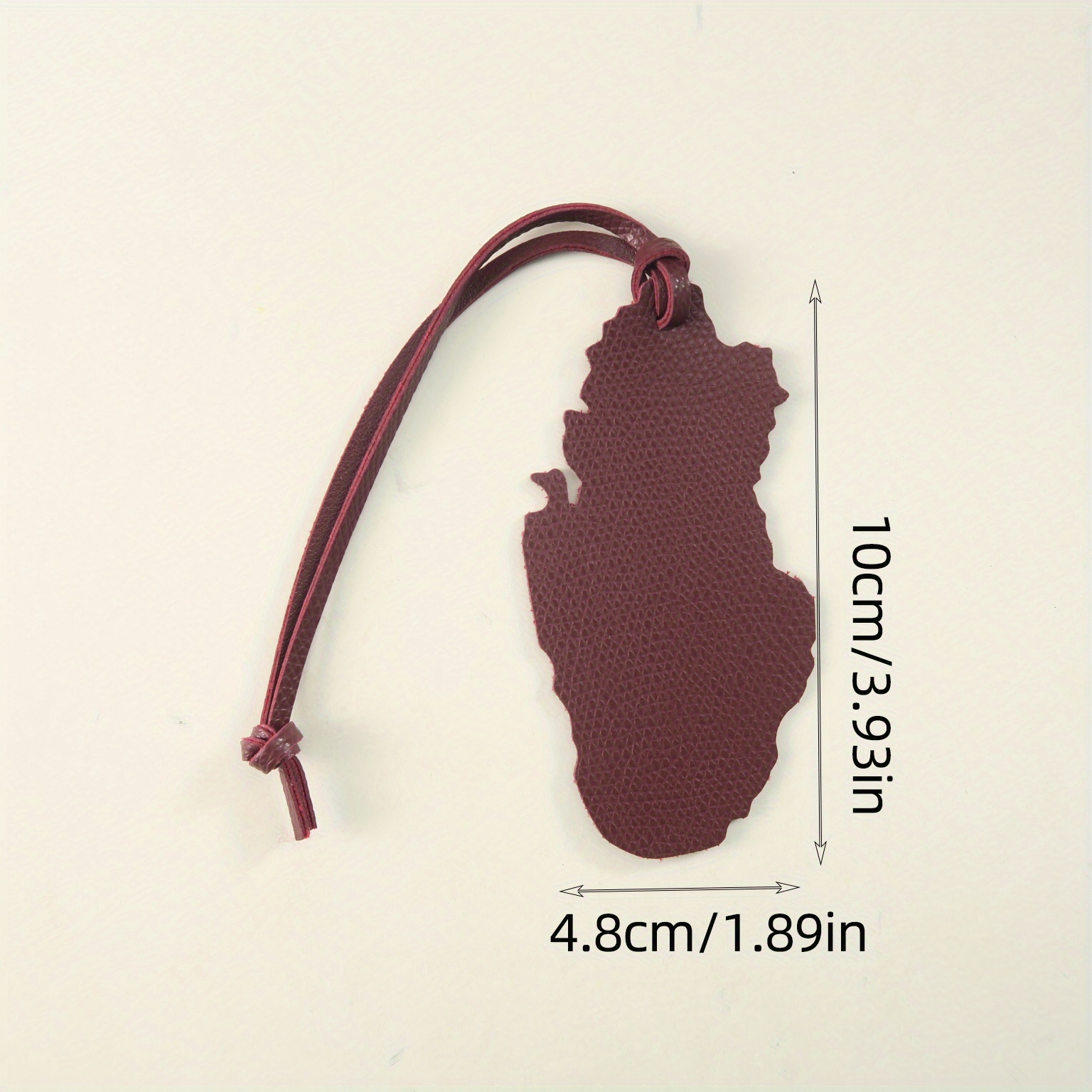 Breloque en cuir PU carte du Q - Travel Accessories Qatar avis et prix