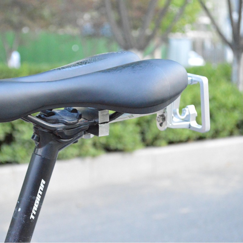 Porte-bagages arrière en acier - Travel Accessories Bike avis et prix