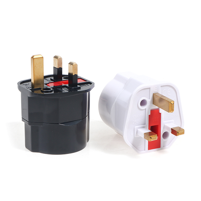 Adaptateur universel de voyage - Travel Accessories Uk avis et prix